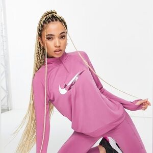 Nike Running Dri-FIT Swoosh half zip size XS